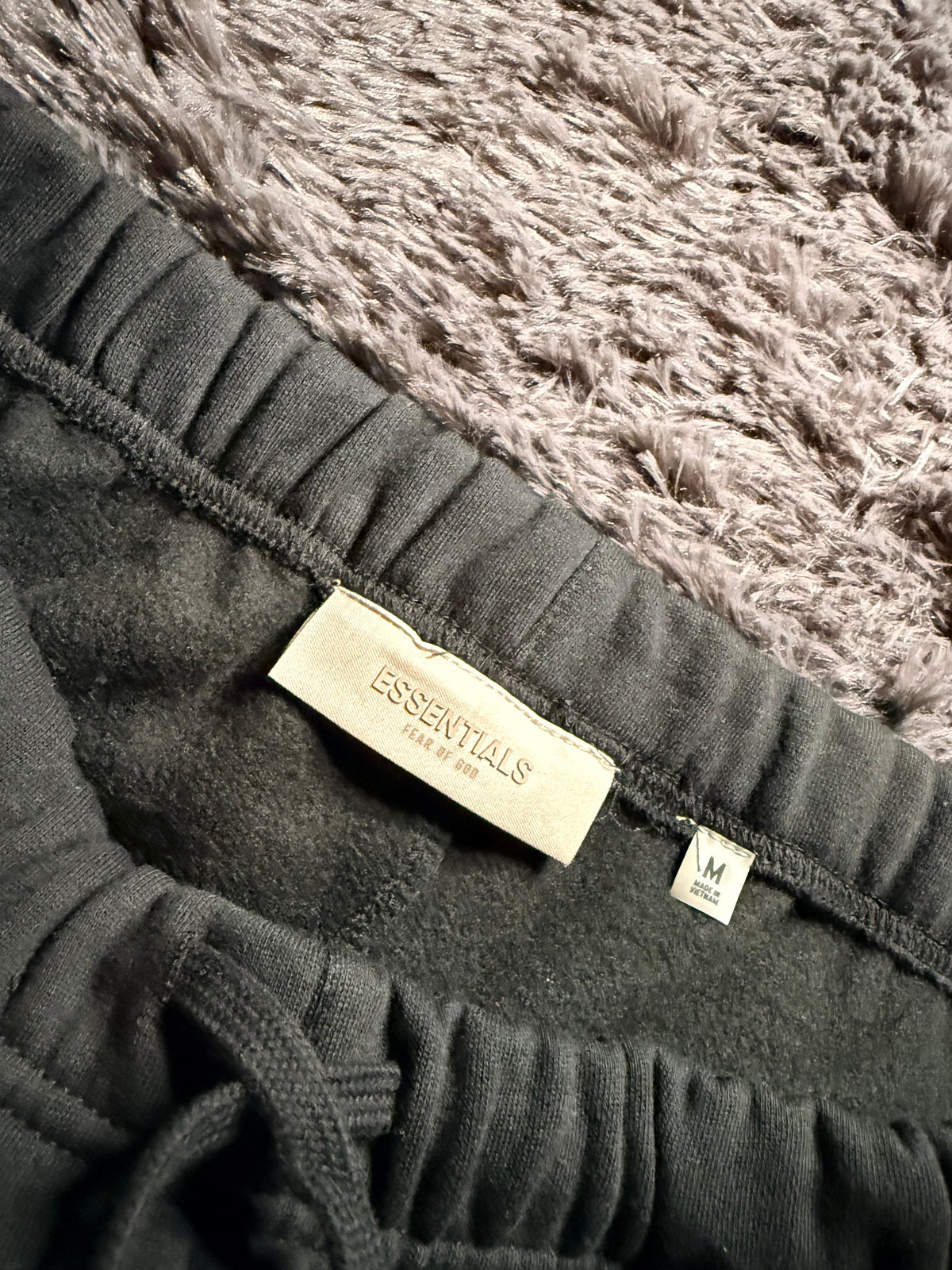 Fear Of God Essential Classic Sweatshirt Black
